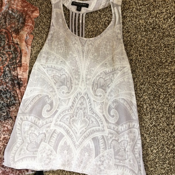 Bundle of X6 Tops! ~ Women's Size XS ~ NWOT - Picture 4 of 10